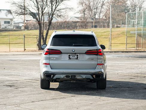 Used 2026 BMW X5 xDrive40i w/ Executive Package image 6