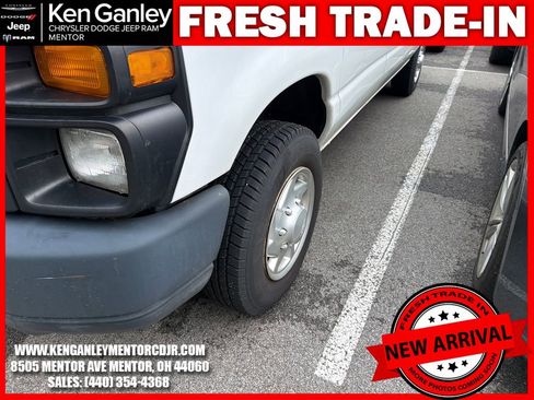 Used 2013 Ford E-150 and Econoline 150 w/ Commercial Cargo Van Pkg RWD image 5