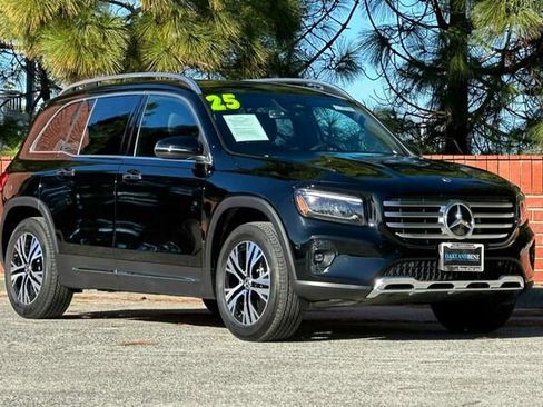 Certified 2025 Mercedes-Benz GLB 250 4MATIC image 2