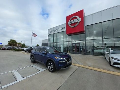 Used 2023 Nissan Rogue SV FWD image 1