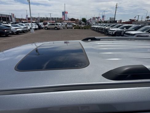 Used 2016 Jeep Patriot High Altitude FWD image 11