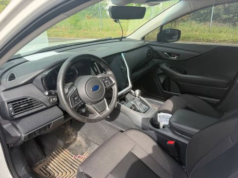 Used 2022 Subaru Outback Premium AWD/4WD image 11