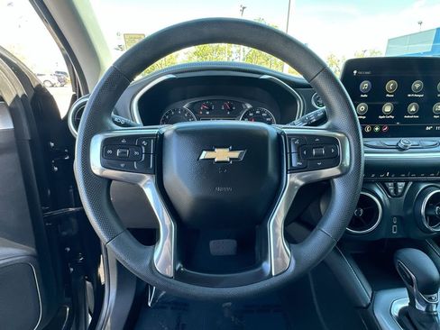 Used 2023 Chevrolet Blazer LT image 11