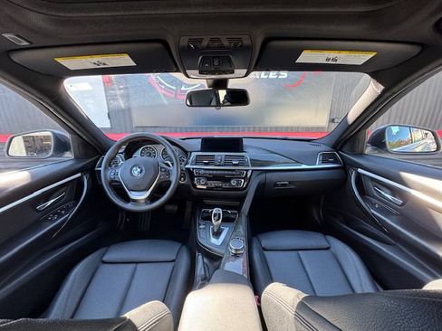 Used 2018 BMW 330i xDrive Sedan AWD/4WD image 21