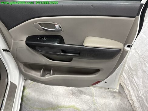 Used 2018 Kia Sedona L image 26