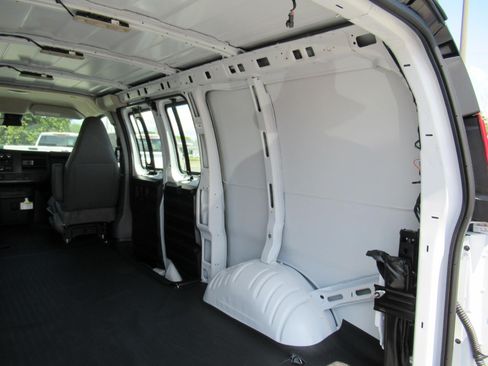 New 2026 GMC Savana 2500 w/ Safety Package RWD image 24