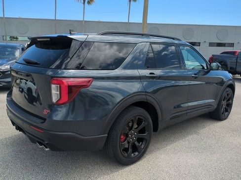 Certified 2023 Ford Explorer ST w/ Equipment Group 401A AWD/4WD image 4