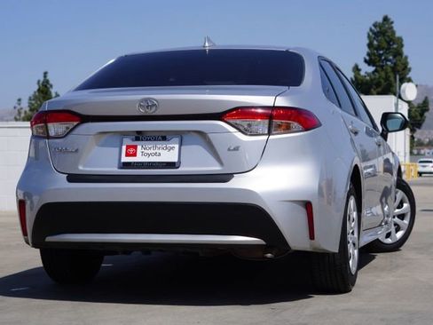 Certified 2022 Toyota Corolla LE w/ Carpet Mat Package (TMS) FWD image 6