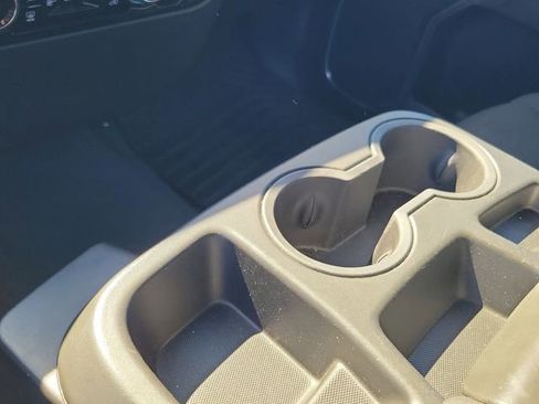 Certified 2025 Chevrolet Silverado 1500 LT image 26