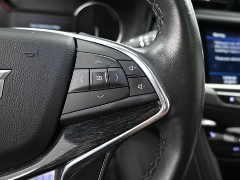 Used 2021 Cadillac XT5 Premium Luxury FWD image 37