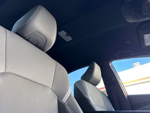 Certified 2025 Toyota Camry SE FWD image 15