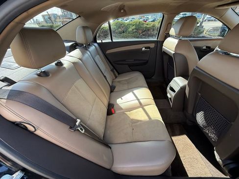 Used 2009 Chevrolet Malibu LT w/ HFV6 Engine Package image 34
