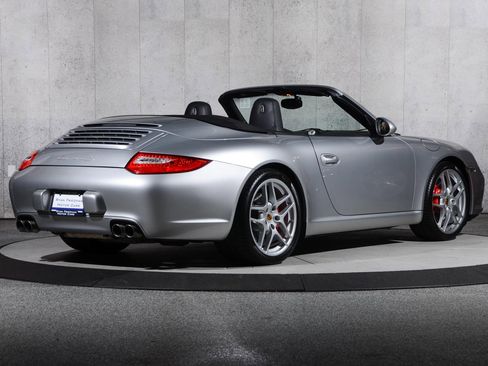 Used 2010 Porsche 911 Carrera S image 32