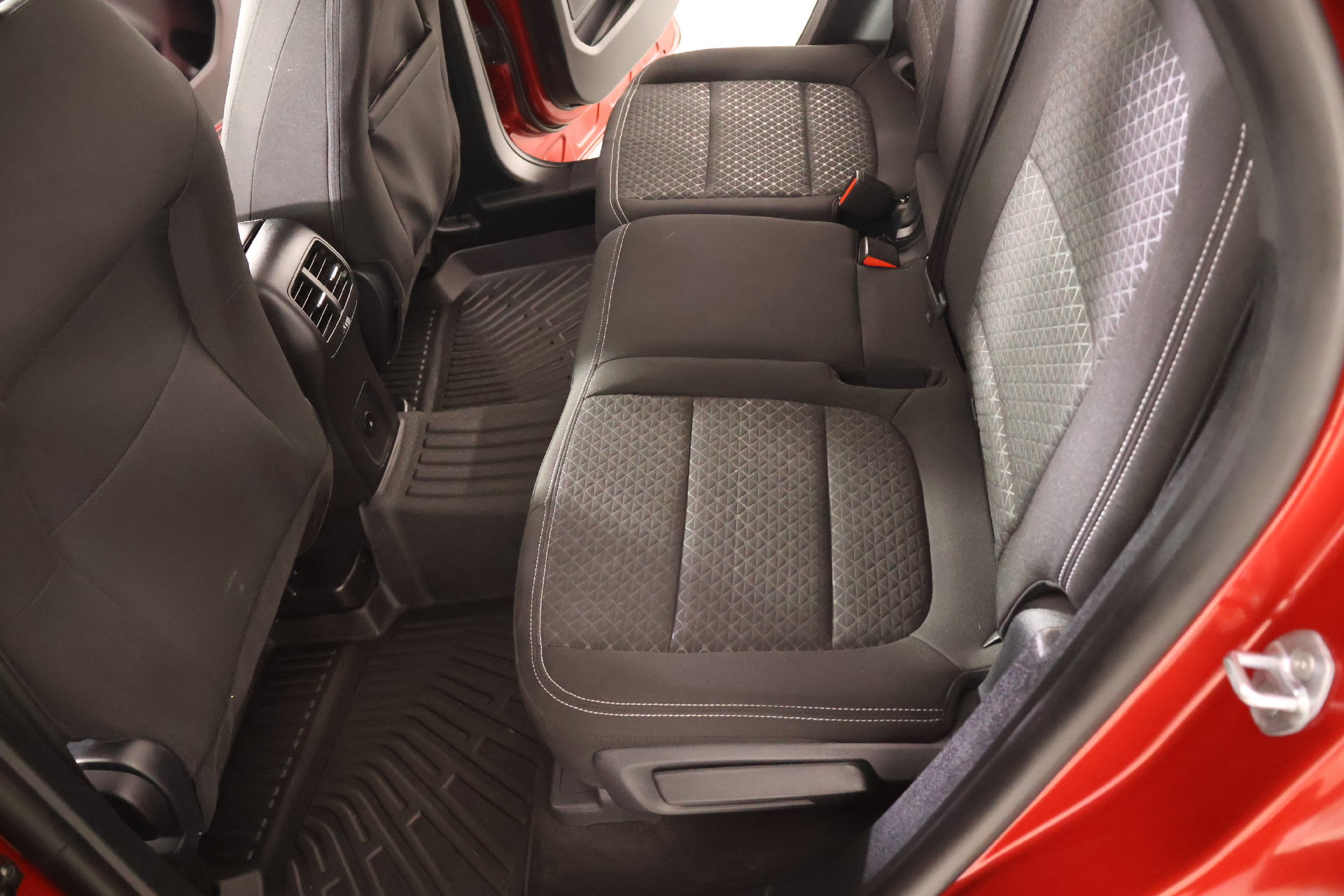 Used 2025 Ford Escape Active w/ Tech Pack #1 FWD image 12
