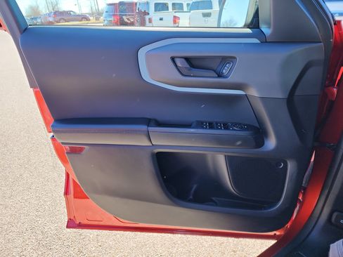 Used 2022 Ford Bronco Sport Badlands image 17