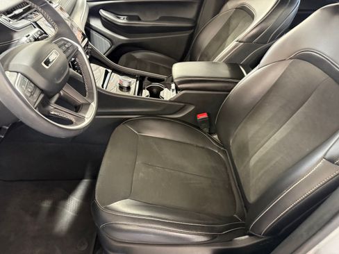 Used 2023 Jeep Grand Cherokee L Laredo AWD/4WD image 20