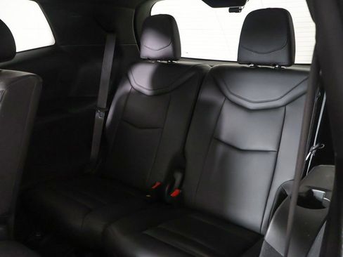 Used 2022 Cadillac XT6 Premium Luxury image 34