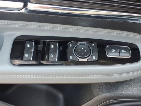 Certified 2022 Lincoln Corsair FWD image 24