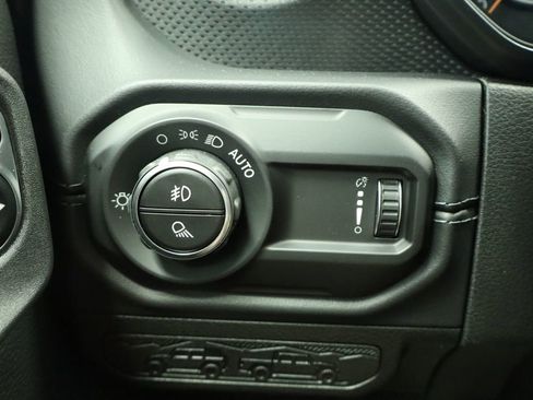 New 2026 Jeep Gladiator Rubicon AWD/4WD image 29