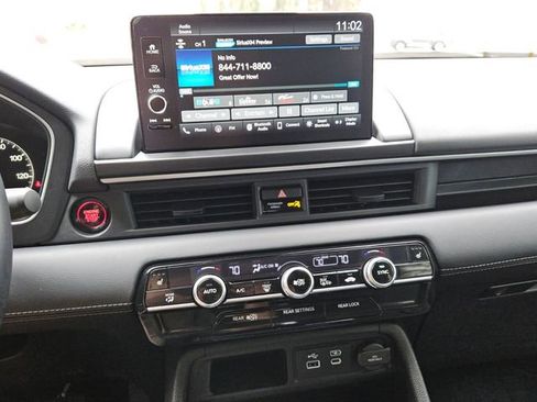 Certified 2025 Honda Pilot EX-L image 17