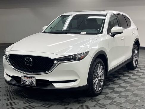 Used 2019 MAZDA CX-5 Grand Touring w/ GT Premium Package FWD image 2