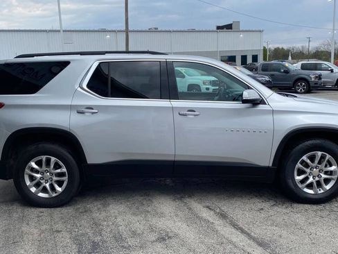 Used 2020 Chevrolet Traverse LT AWD/4WD image 6