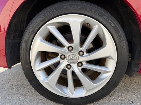 Used 2018 Acura ILX FWD image 9