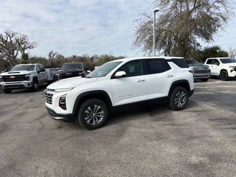 New 2026 Chevrolet Equinox LT FWD image 3