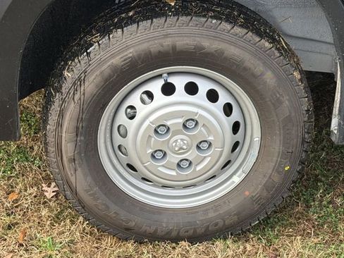 New 2026 RAM ProMaster 3500 w/ Convenience Group FWD image 16