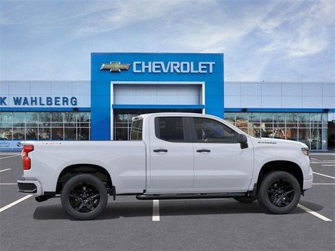 New 2026 Chevrolet Silverado 1500 Custom w/ Rally Edition image 5