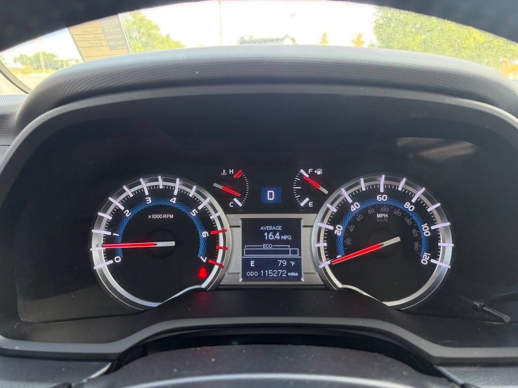 Used 2019 Toyota 4Runner SR5 Premium AWD/4WD image 33