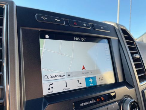 Used 2017 Ford F150 Raptor w/ Equipment Group 802A Luxury image 38