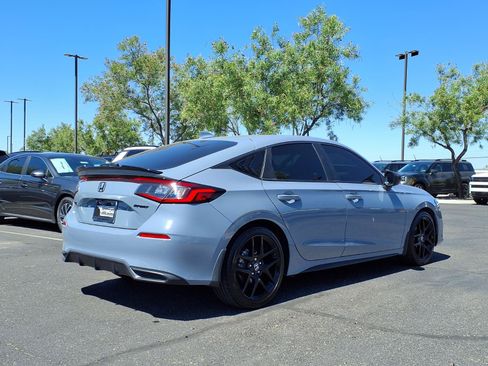 Used 2024 Honda Civic Sport image 6
