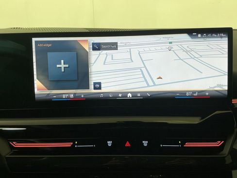 Certified 2025 BMW 530i w/ Premium Package image 11