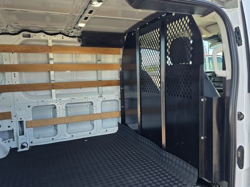 Used 2024 Ford Transit 250 Low Roof w/ Exterior Upgrade Package image 10