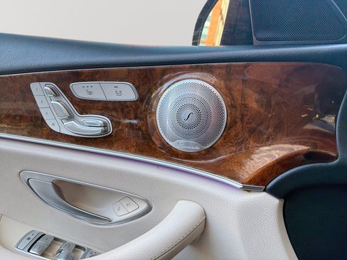 Used 2020 Mercedes-Benz E 350 Sedan w/ Premium Package image 32