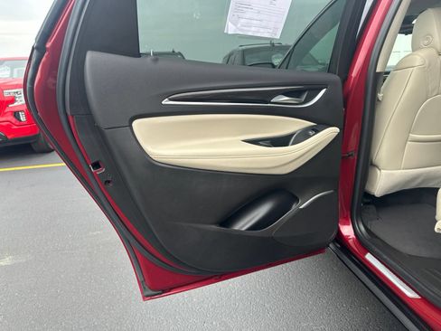 Used 2021 Buick Enclave Premium w/ Surround and Sites Package AWD/4WD image 26