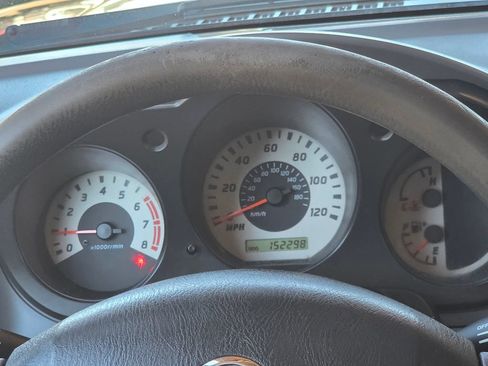 Used 2004 Nissan Xterra XE w/ (Tow) Tow Pkg AWD/4WD image 16