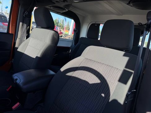Used 2011 Jeep Wrangler Sport AWD/4WD image 14
