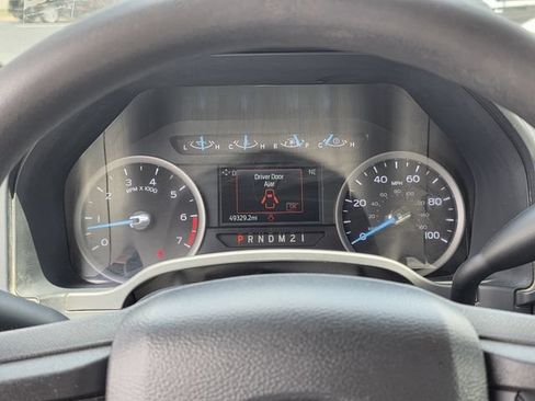 Used 2022 Ford F250 XL w/ Power Equipment Group AWD/4WD image 9