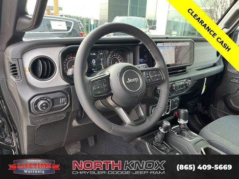 New 2025 Jeep Gladiator Sport image 6