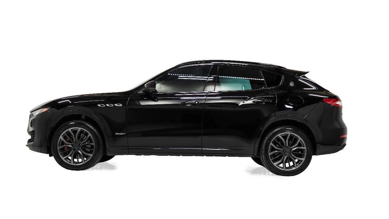 Used 2018 Maserati Levante S GranSport AWD/4WD image 6