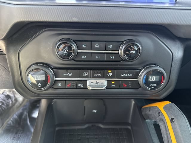 Used 2024 Ford Bronco Badlands AWD/4WD image 19