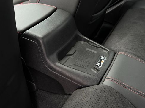 Used 2022 Chevrolet Camaro ZL1 image 22