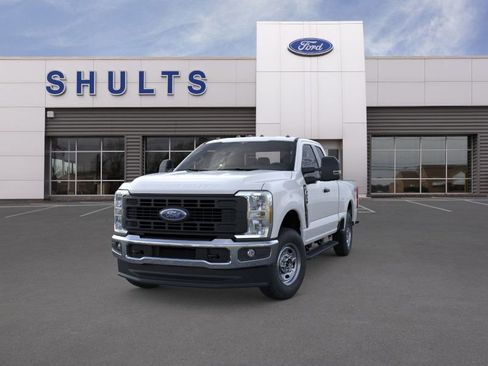 New 2026 Ford F250 image 2