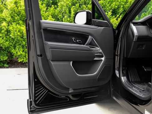 New 2026 Land Rover Range Rover SE AWD/4WD image 52