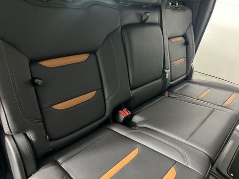 Used 2022 GMC Sierra 1500 AT4 w/ AT4 Premium Package image 27