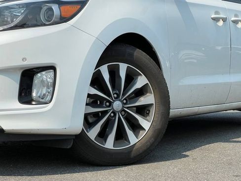 Used 2016 Kia Sedona SX FWD image 2