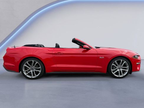 Used 2019 Ford Mustang GT Premium w/ Equipment Group 401A RWD image 2