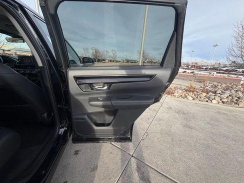 Used 2025 Honda CR-V EX-L image 25